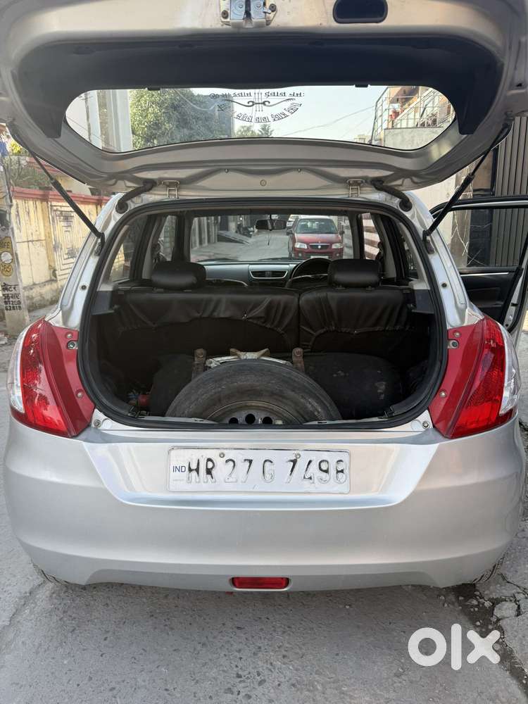Maruti Suzuki Swift Vxi Optional, 2017, Petrol