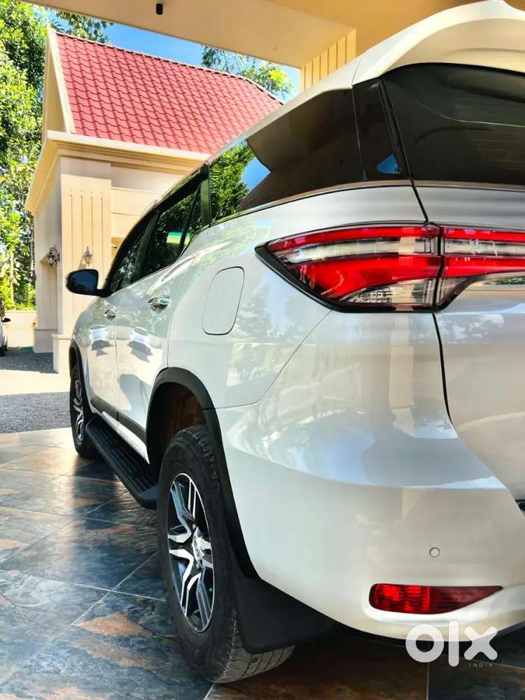 Toyota Fortuner 2022 4x2 At Diesel