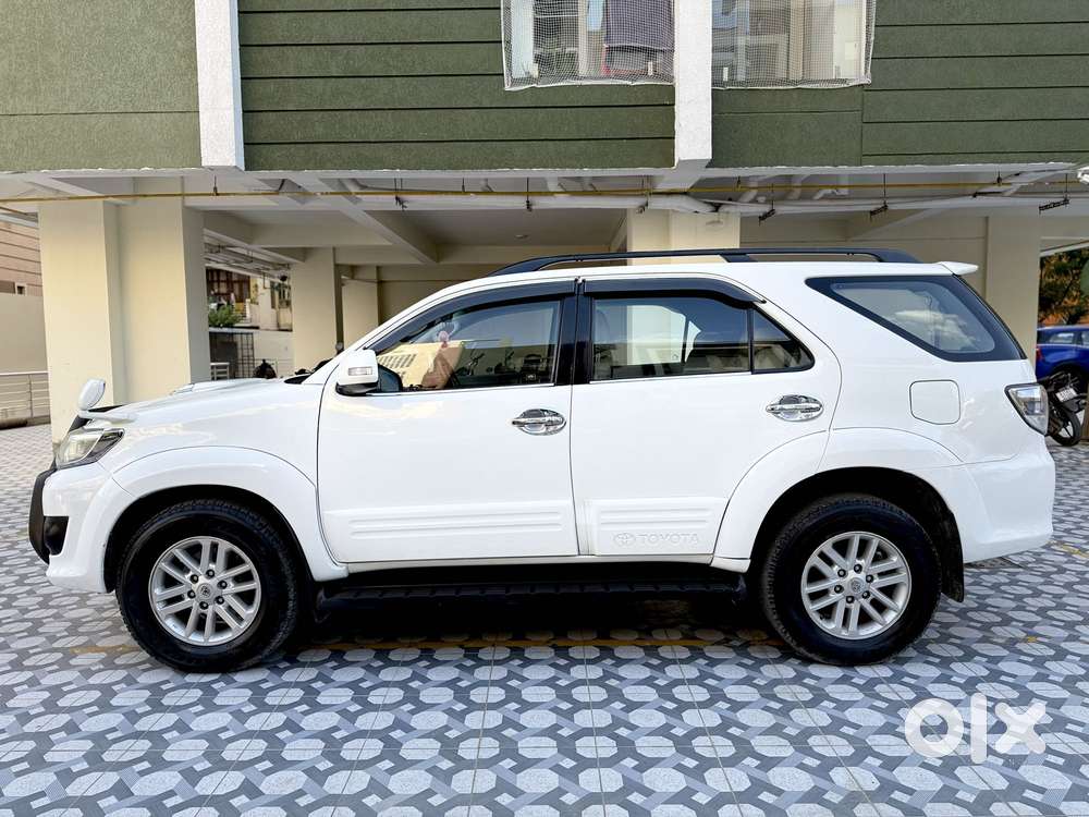 Toyota Fortuner 3.0 4x2 Automatic, 2013, Diesel