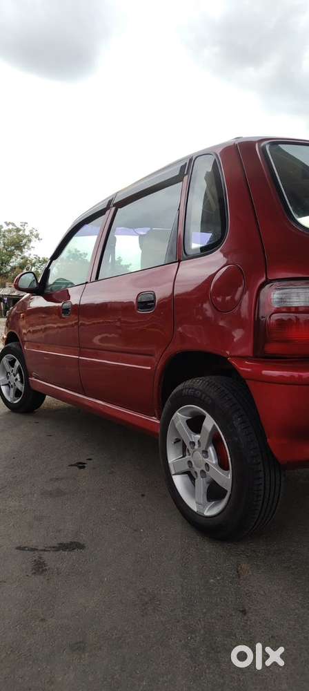 Maruti Suzuki Estilo 2000