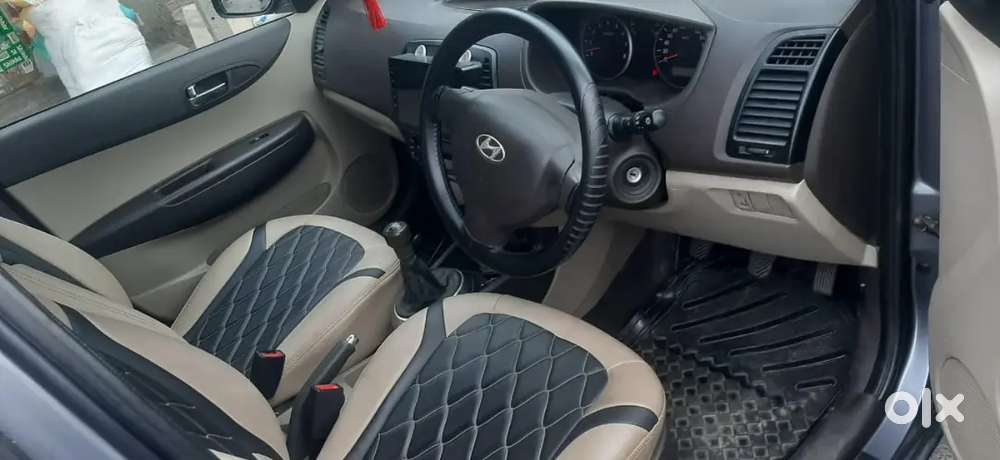 Hyundai I20 Magna Petrol 2010