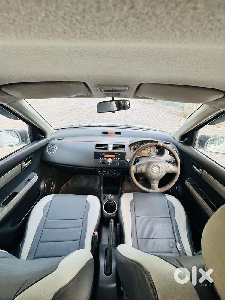 Maruti Suzuki Swift Dzire 2012 Petrol Well Maintained
