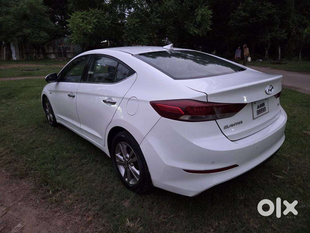 Hyundai Elantra 2.0 Sx Option, 2017, Petrol