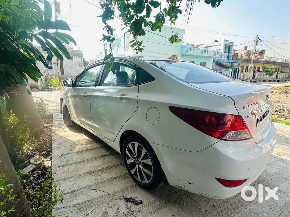2015 Hyundai Verna Diesel Manual