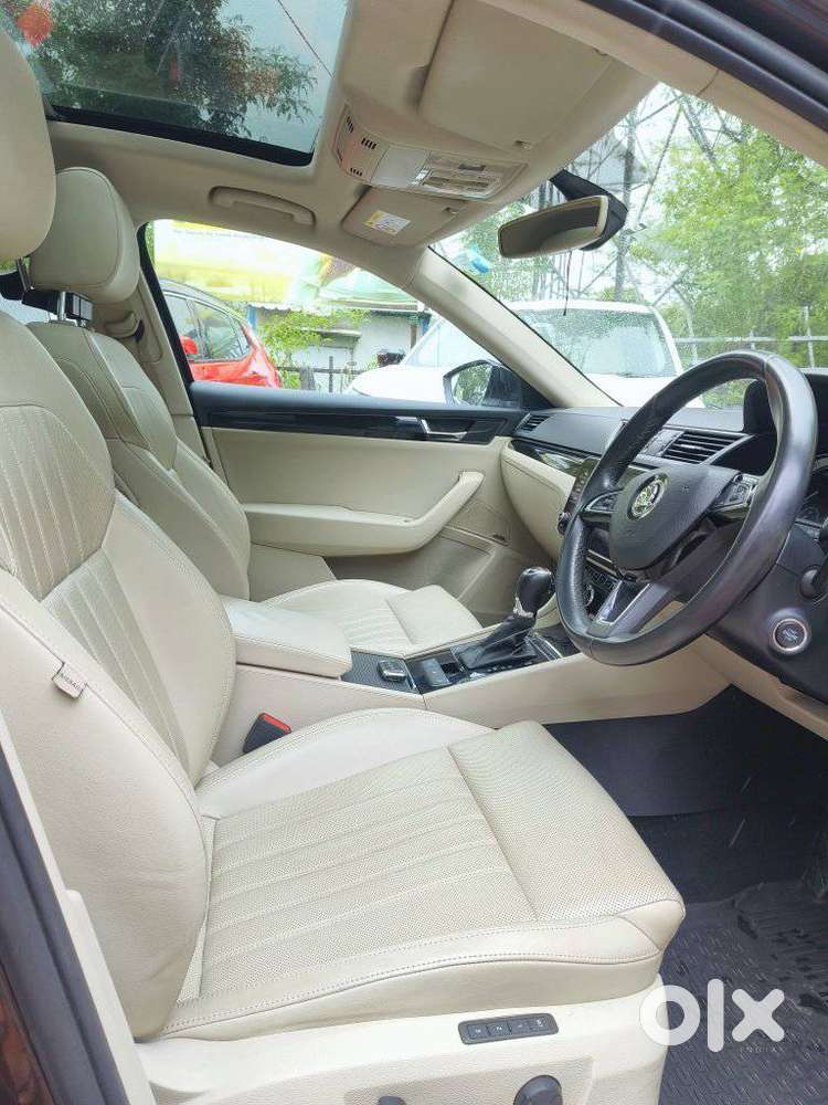 Skoda Superb Lk 1.8 Tsi At, 2020, Petrol