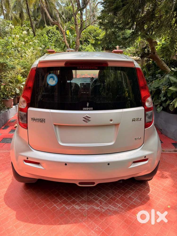 Maruti Suzuki Ritz 2013 Vxi Genus