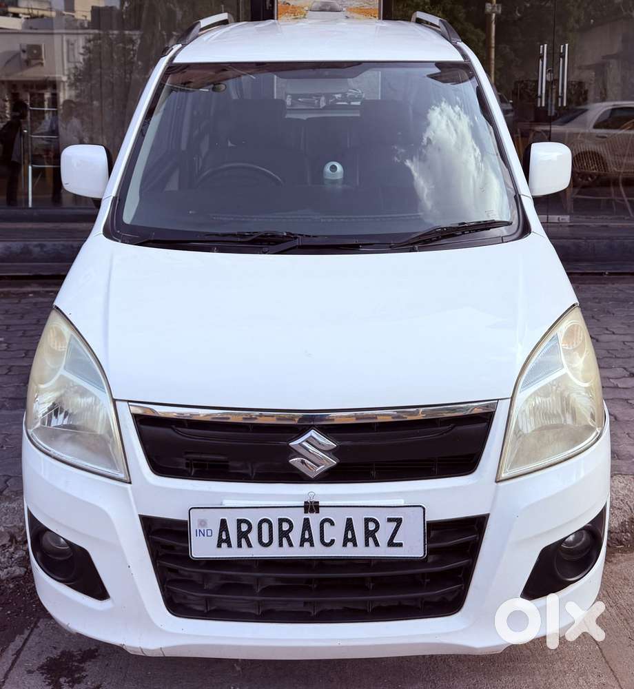 Maruti Suzuki Wagon R 1.0 Vxi Plus (o) Amt, 2018, Petrol