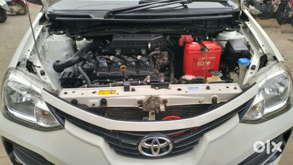 Toyota Etios Liva 1.2 Vx Dual Tone, 2018, Petrol