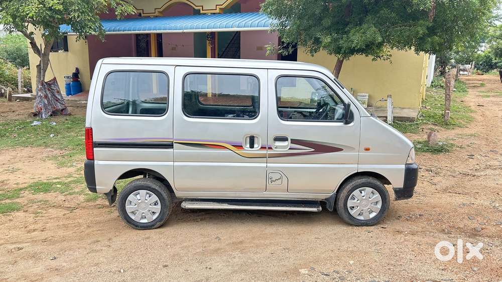 Maruti Suzuki Eeco 5 Str Ac (o), 2022, Petrol