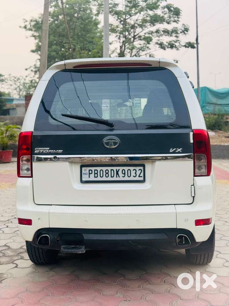 Tata Safari Storme Vx, 2016, Diesel