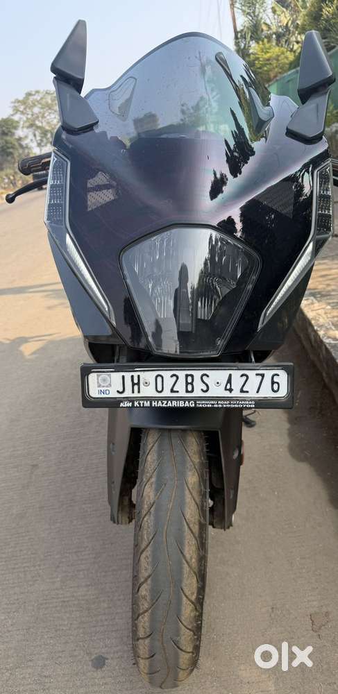 Byd E6, 2024