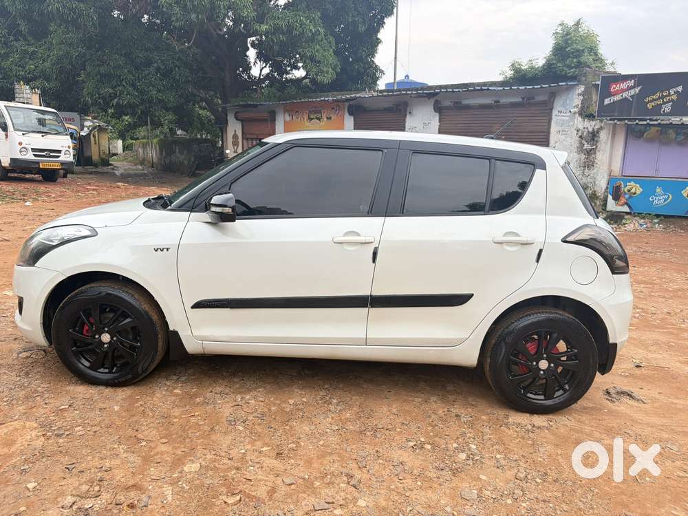 Maruti Suzuki Swift Zxi, 2014, Petrol