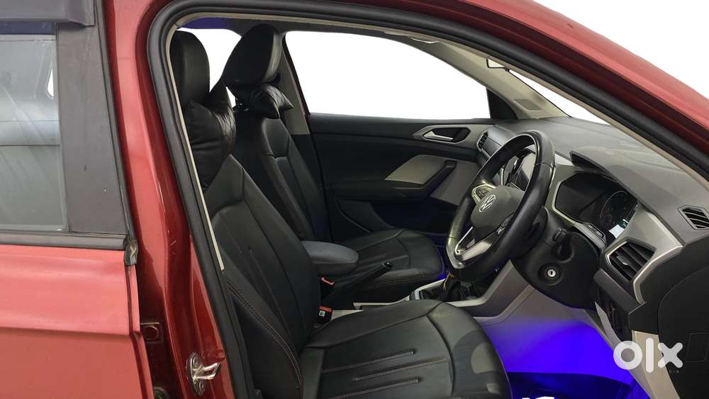 Volkswagen Taigun 1.0 Tsi Highline At, 2022, Petrol