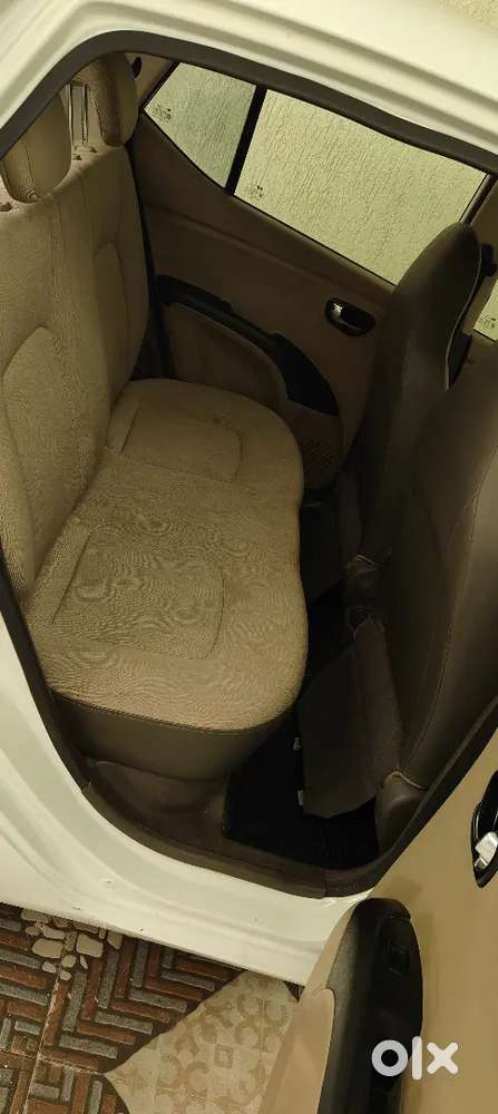 Hyundai I10 Sportz 2011
