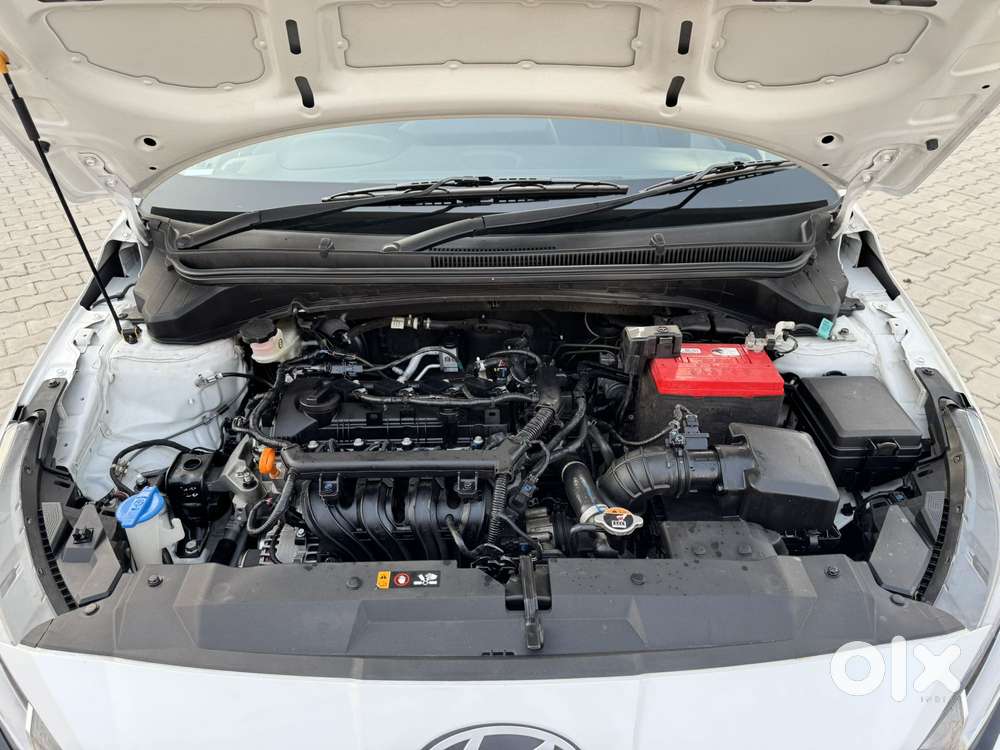 Hyundai Elite I20 1.2 Asta (o) Dual Tone, 2024, Petrol