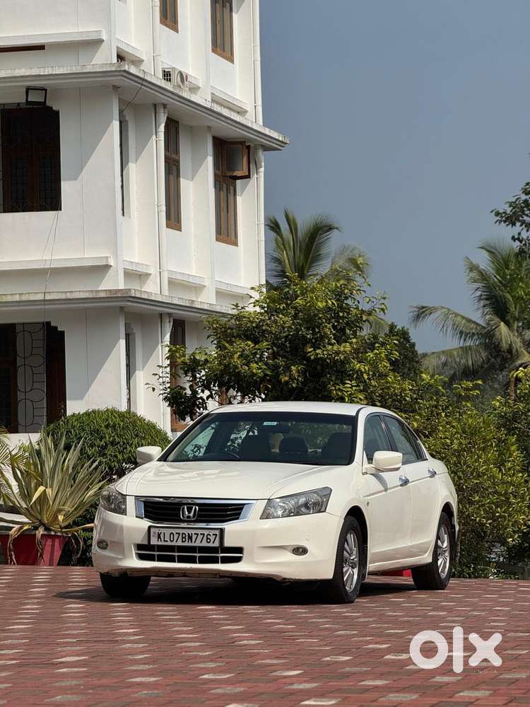 Honda Accord 2.4 Elegance Automatic, 2010, Petrol