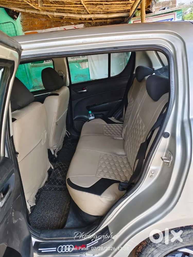 Maruti Suzuki Swift Vxi 2012