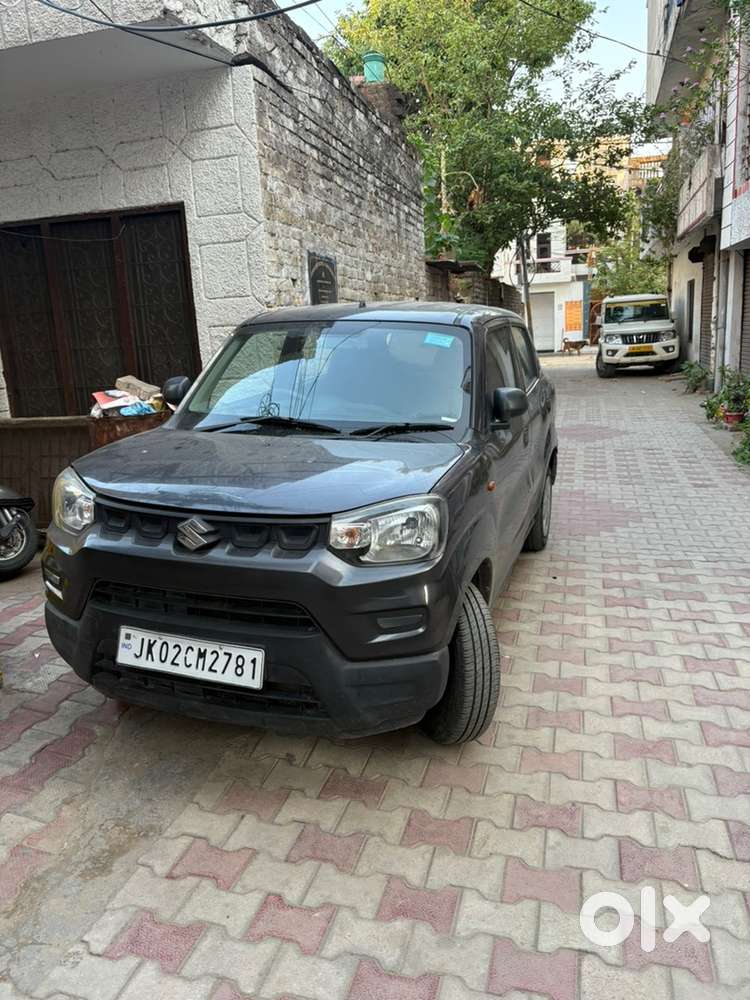 Maruti Suzuki S-presso Petrol Well Maintained