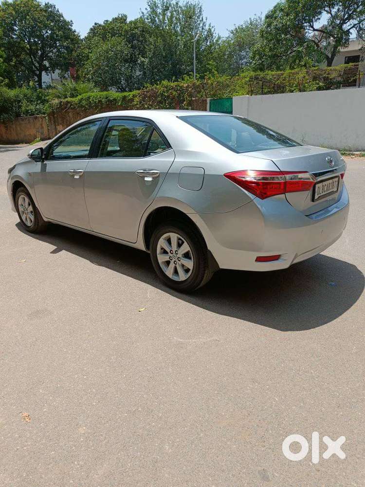 Toyota Corolla Altis 1.8g Limited, 2015, Petrol
