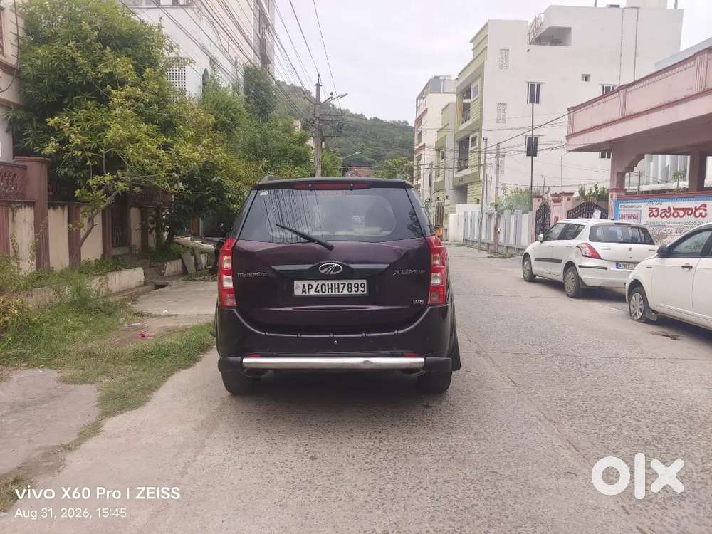 Mahindra Xuv500 Diesel 2016 Second Owner