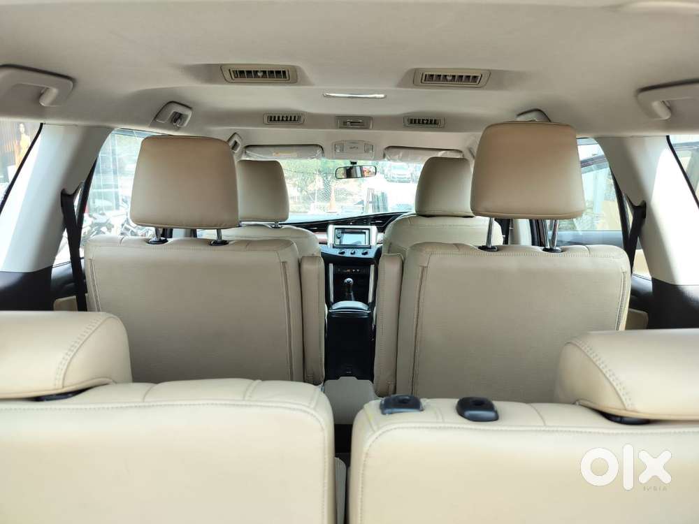 Toyota Innova Crysta 2.4 G Mt, 2017, Diesel