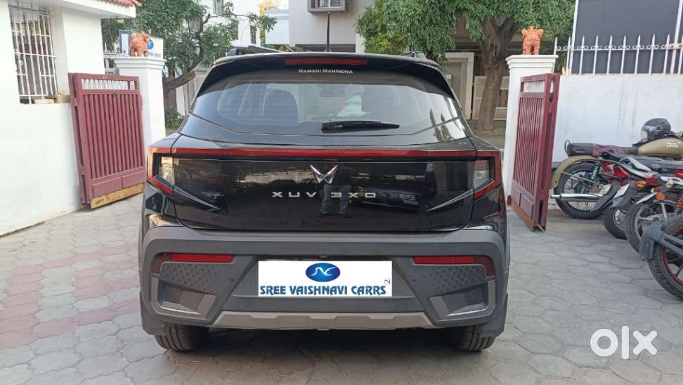 Mahindra Xuv 3xo Ax5 Ds Mt, 2025, Diesel