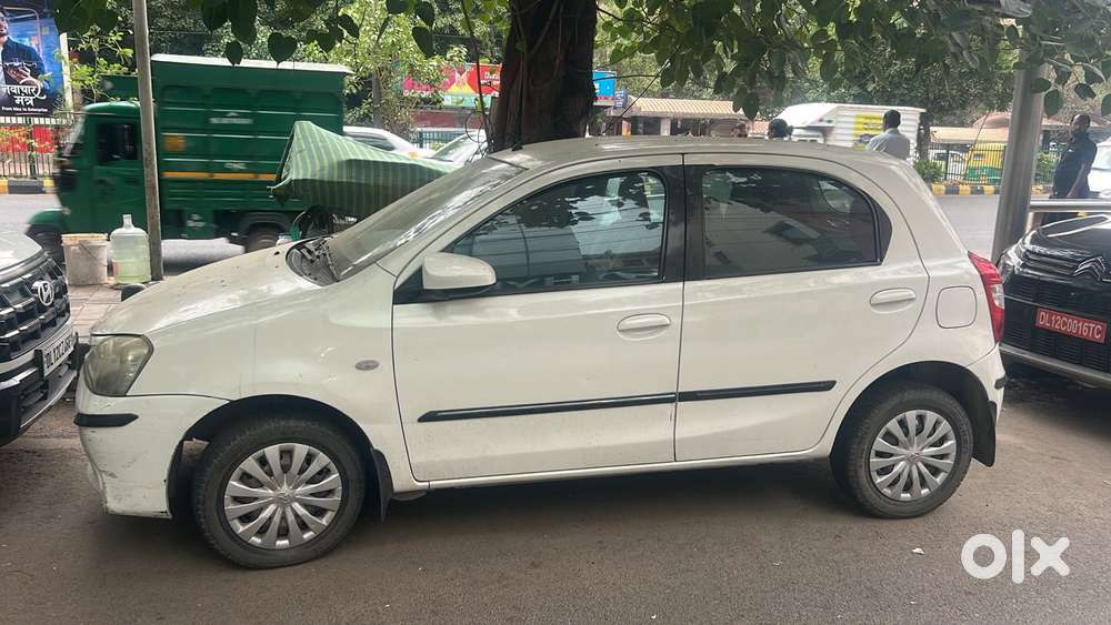 Toyota Etios Liva 2013-2014 G Xclusive Edition, 2013, Petrol