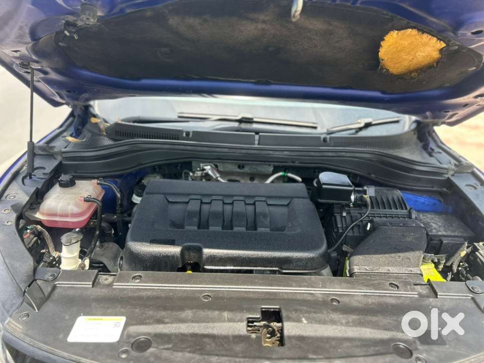 Mahindra Xuv700 2.2 Ax 5 Diesel Mt 7 Str, 2021, Diesel