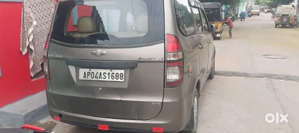 Chevrolet Enjoy 2013 Variant