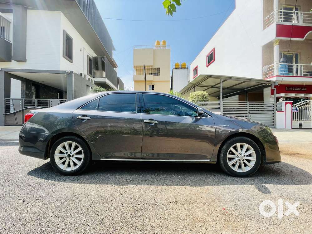 Toyota Camry 2.5 Hybrid, 2014, Petrol