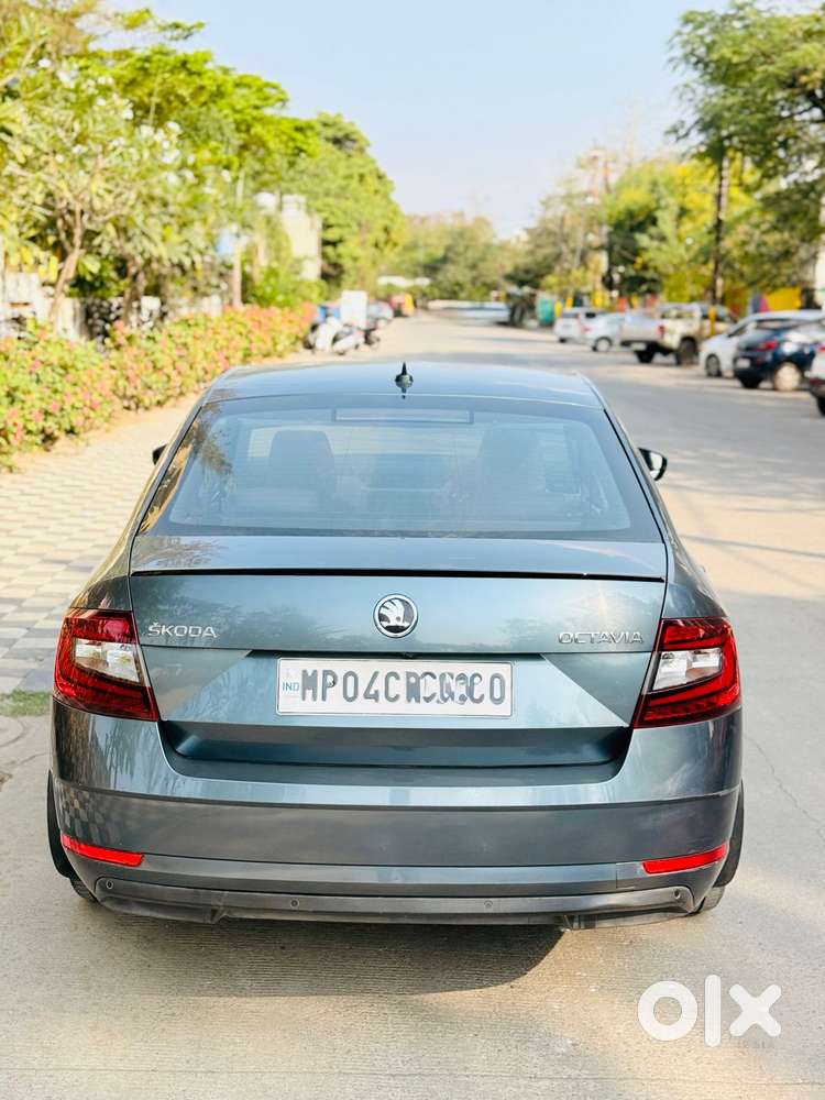 Skoda Octavia 2.0 L K Tsi At, 2019, Petrol