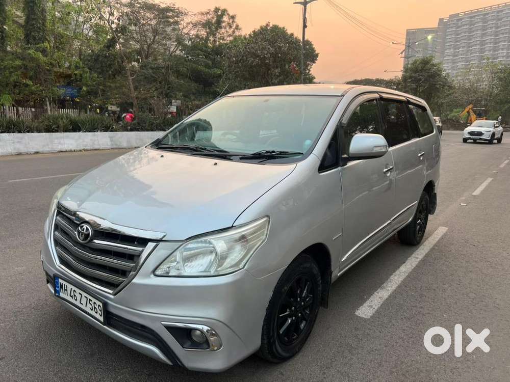 Toyota Innova 2014 Diesel Well Maintained For Sale At Kharghar