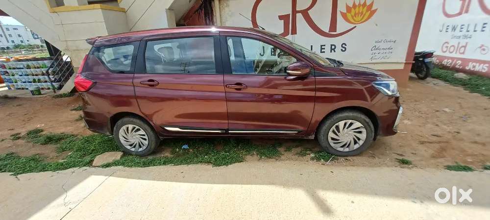 Maruti Suzuki Ertiga Vxi  Petrol (o) Cng