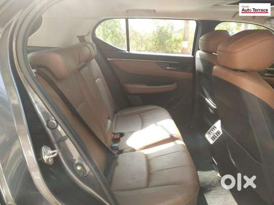 Honda Elevate Zx Cvt, 2024, Petrol