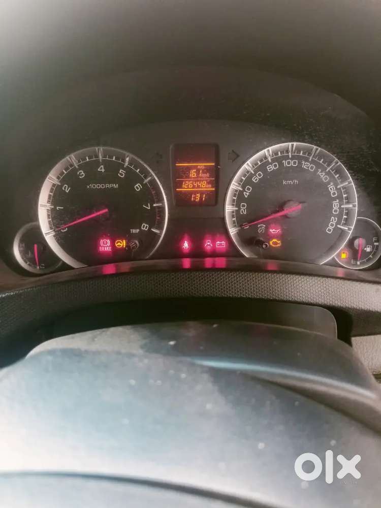 Maruti Suzuki Swift 2015 Petrol 125000 Km Driven