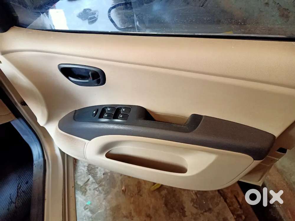 Hyundai I10 Tax Fitness 2030 2010 Petrol 50000 Km Driven