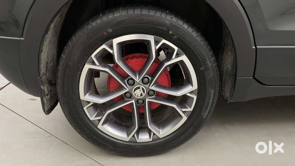Skoda Kushaq 1.5 Tsi Style, 2022, Petrol