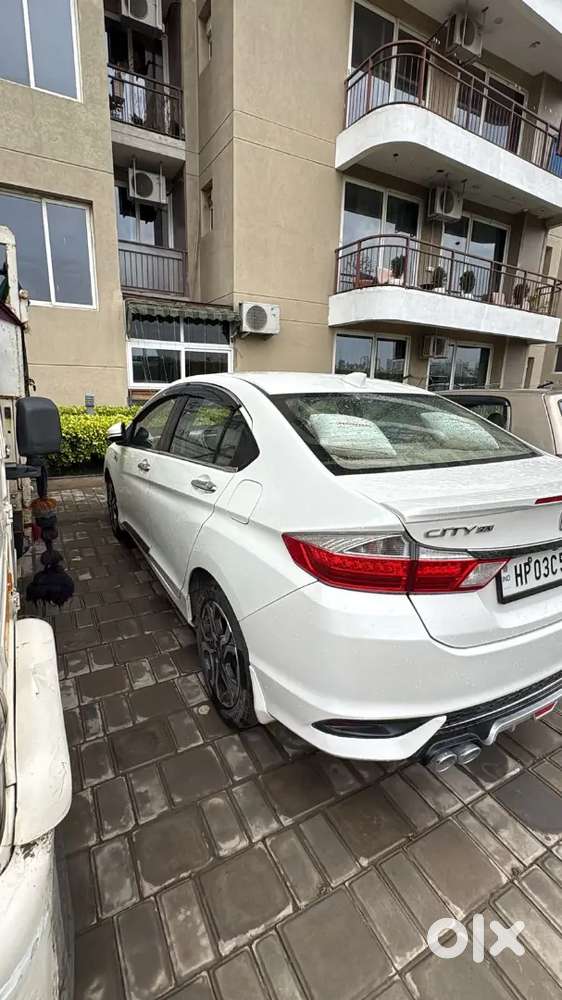 Honda City Automatic Top Model With Sunroof And Body Kit