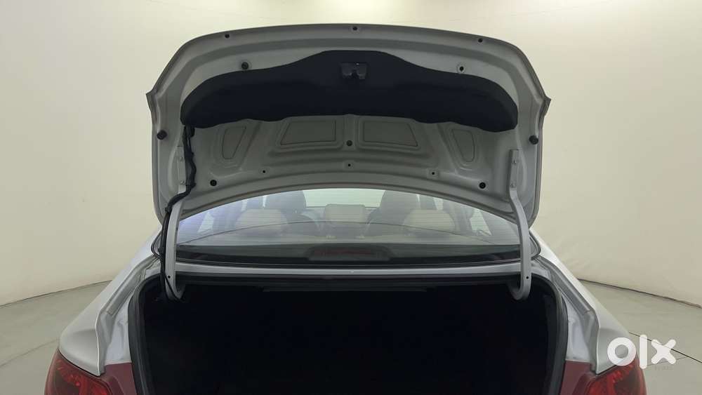 Hyundai Verna 2011-2014 1.6 Sx Vtvt (o) At, 2013, Petrol