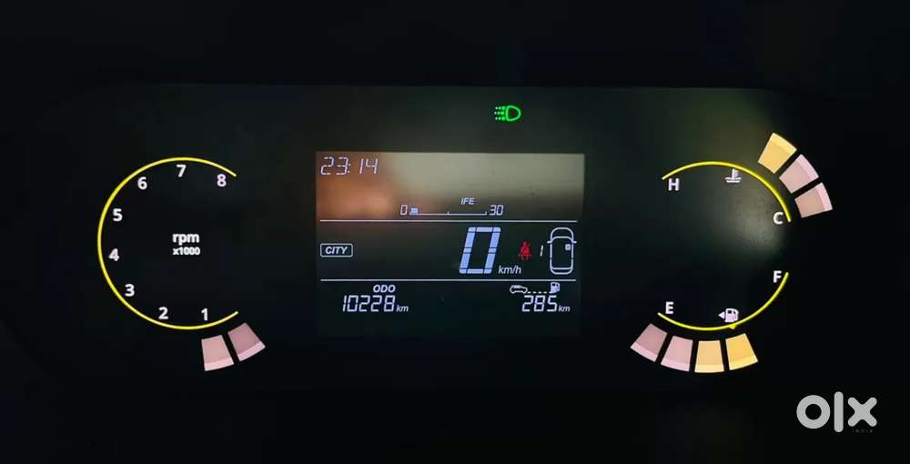 Tata Nexon Pure (s) 1.2 Petrol 6amt, 2024, Petrol
