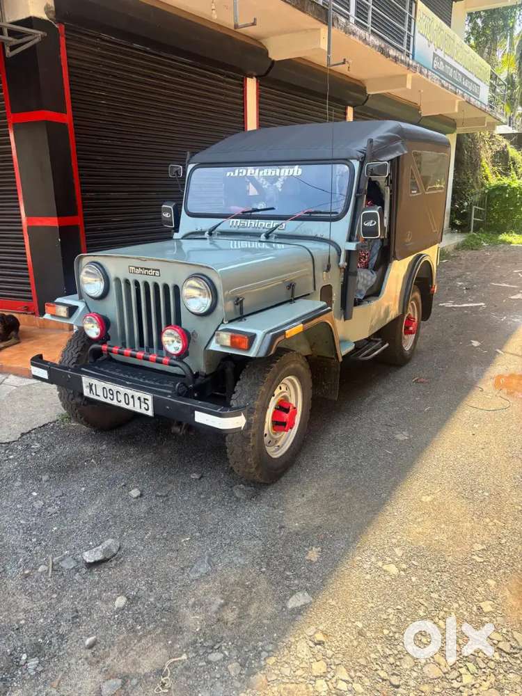 Mahindra Thar 1995 Diesel Well Maintained