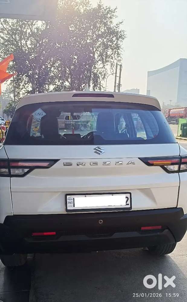 Maruti Suzuki Brezza 2023 Vxi Cng Optional 46000 Km Driven