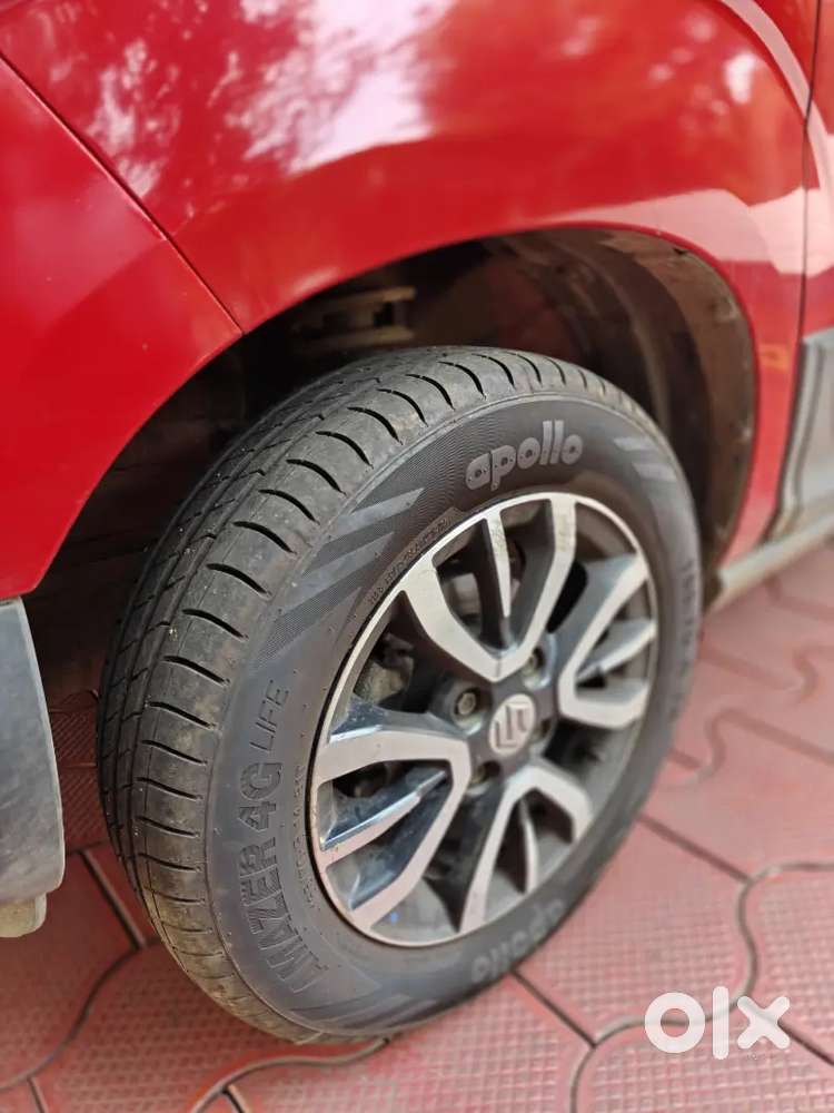 Maruti Suzuki S-presso Vxi Plus   2020 Oct  New Tyres & Alloys