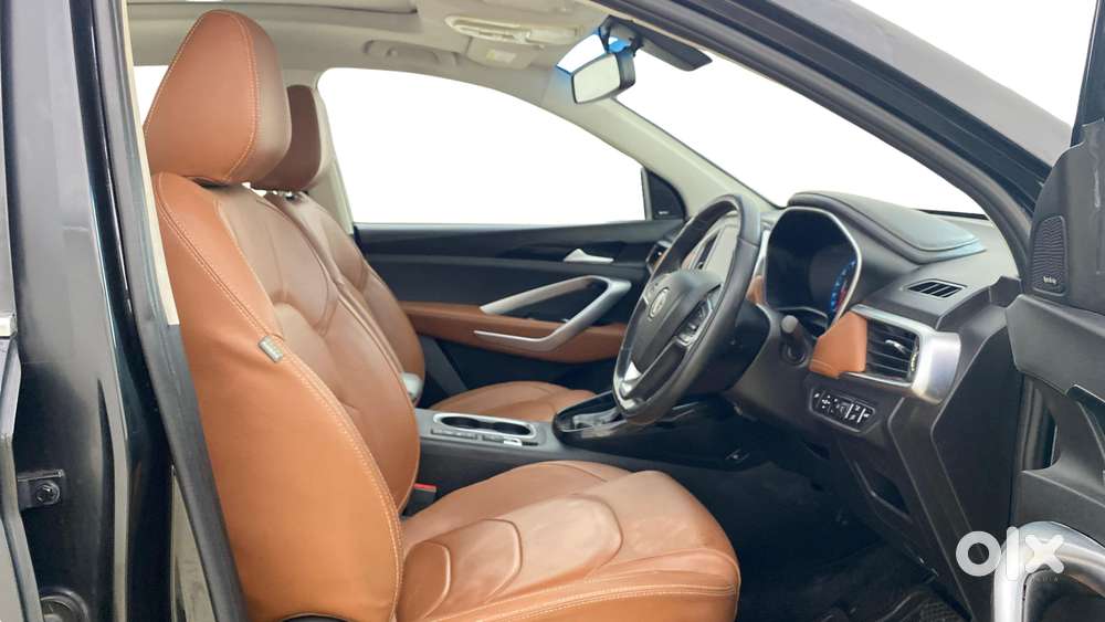 Mg Hector Plus 1.5 Sharp Turbo Cvt 6 Str, 2021, Petrol