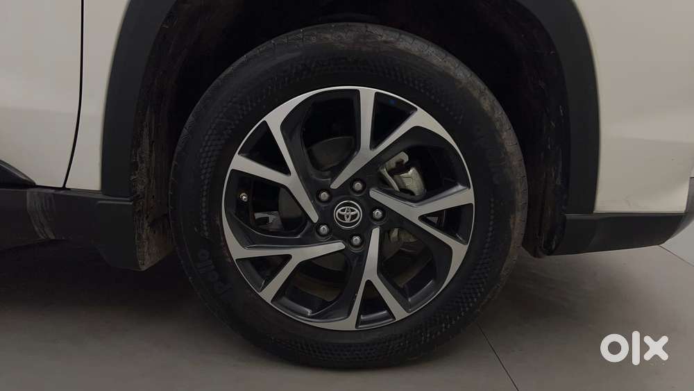 Toyota Urban Cruiser Hyryder V Hybrid Aero Edition, 2025, Cng & Hybr..