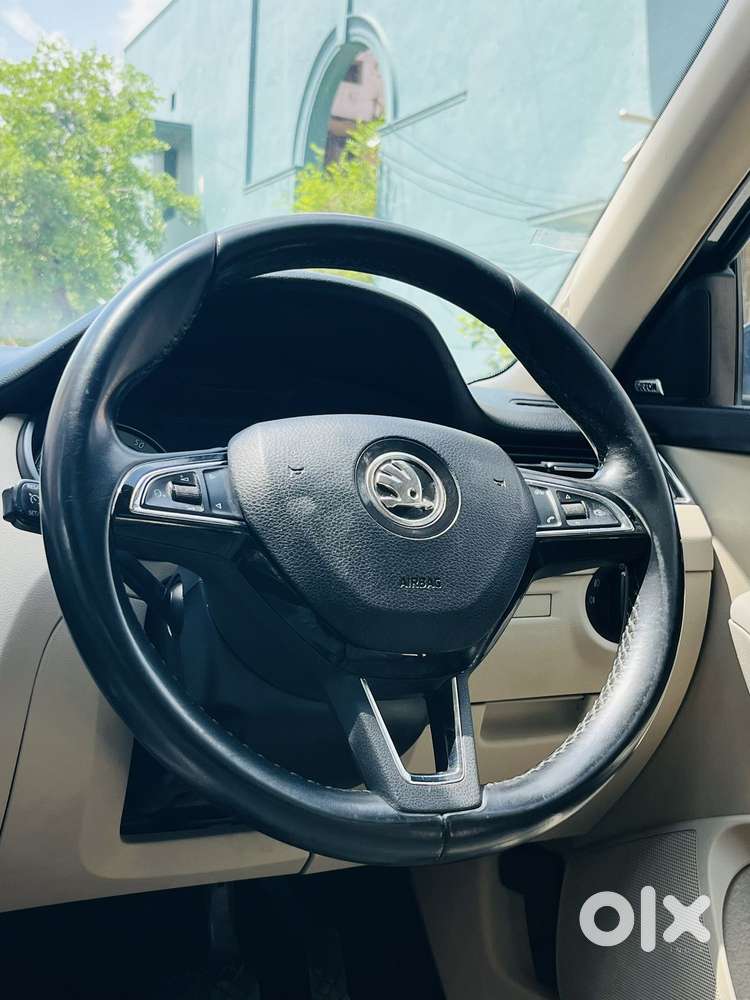 Skoda Octavia 1.8 Tsi At L K, 2018, Petrol