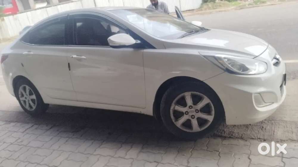 Hyundai Verna 1.6 Ex 2014