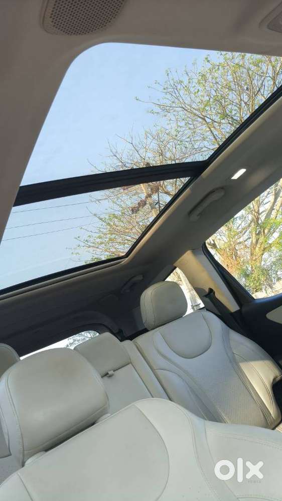 Mahindra Xuv700 2.2 Ax 7 Diesel Mt Str, 2023, Diesel