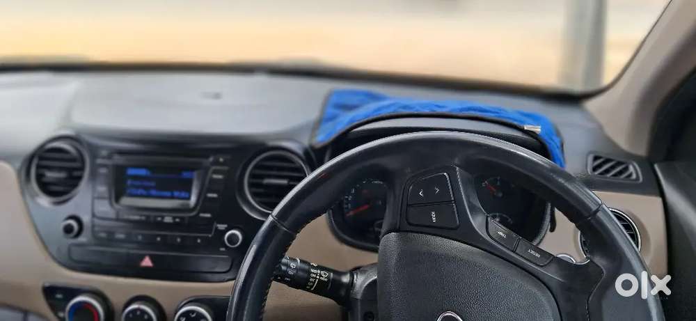 Hyundai Grand I10 2014 Petrol 30000 Km Driven