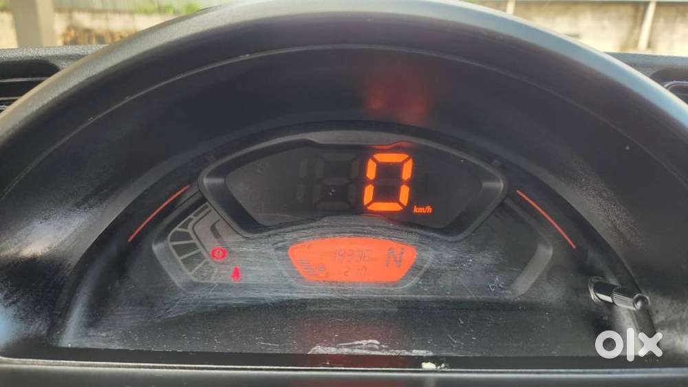 Maruti Suzuki S-presso Vxi At, 2020